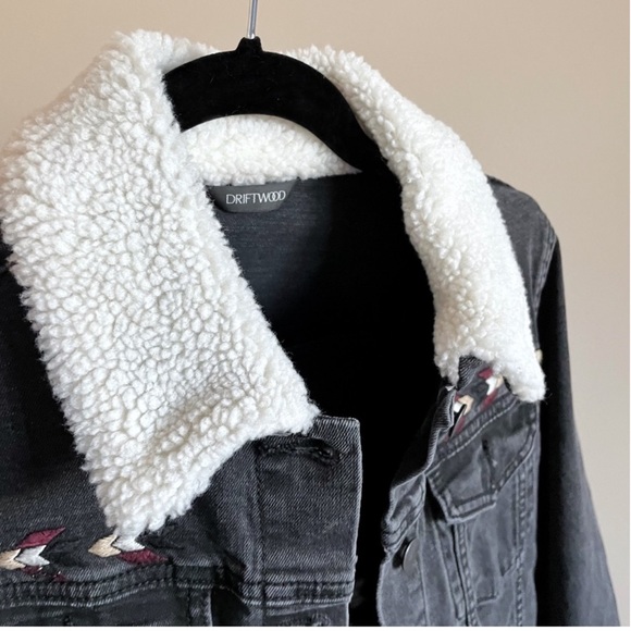 driftwood embroidered jean jacket Aztec design faux collar free people RTL $395 - Picture 10 of 13